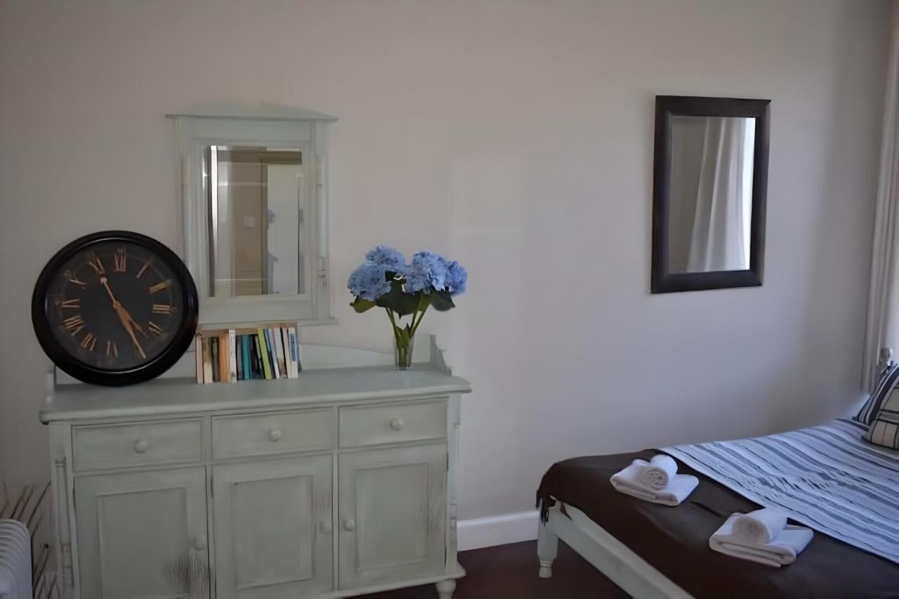 Edina Place -Lovely Central One Bedroom Apartment Единбург Екстериор снимка